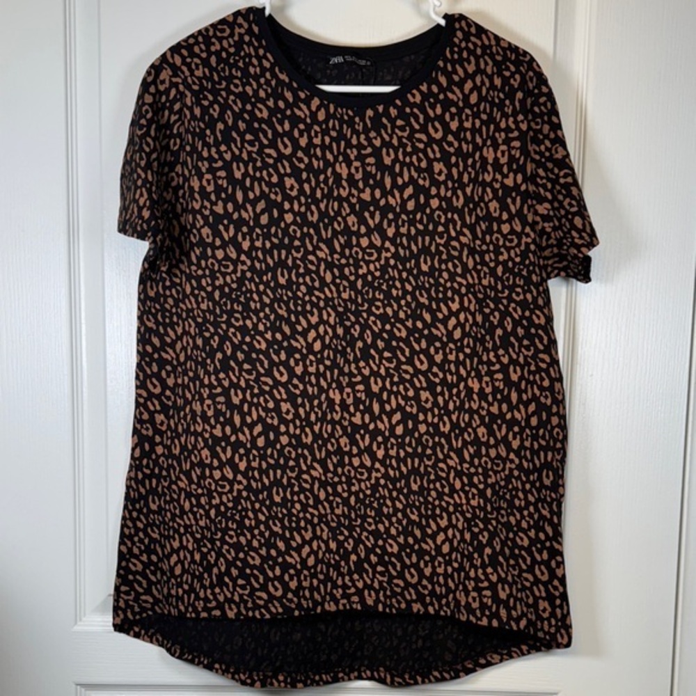Zara Black Cheetah Short Sleeve Blouse Size Large NWOT #5704